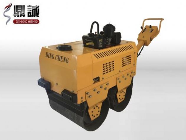 點(diǎn)擊查看詳細(xì)信息<br>標(biāo)題：DC-30C高配手扶式壓路機(jī) 閱讀次數(shù)：11622