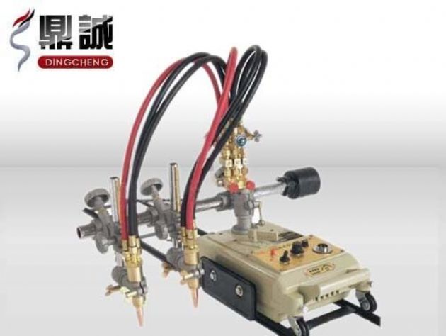 點(diǎn)擊查看詳細(xì)信息<br>標(biāo)題：雙頭多頭火焰切割機(jī) 閱讀次數(shù)：3720