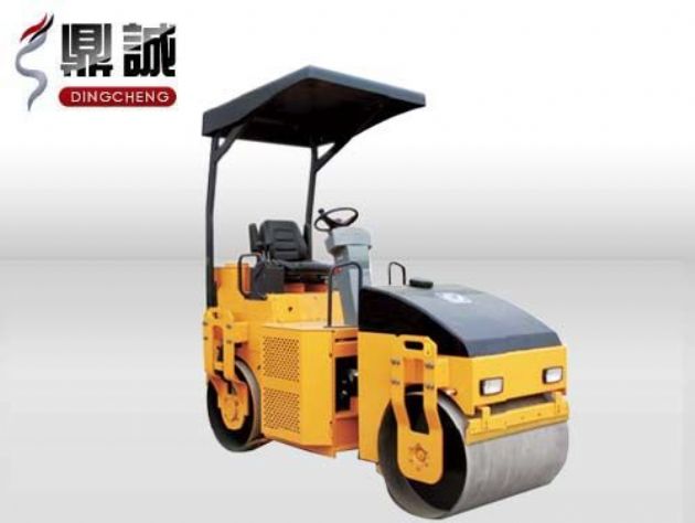 點(diǎn)擊查看詳細(xì)信息<br>標(biāo)題：3噸全液壓雙鋼輪壓路機(jī) 閱讀次數(shù)：12337
